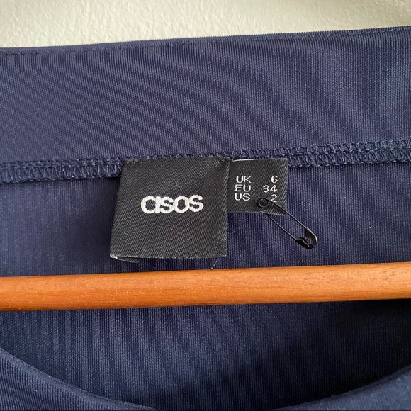 ASOS Premium Crop Top with Ovoid Sleeve - Navy - Picture 6 of 7